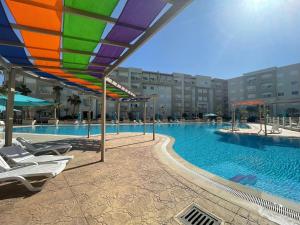 Outstanding Flat with pool and near the beach