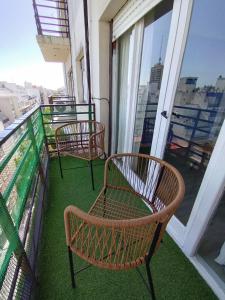 La Rambla - Cerca del mar con balcón