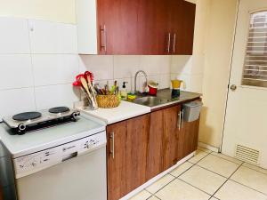 Departamento Central, con estacionamiento gratuito