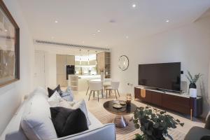 Fabulous Westfield 2 bed