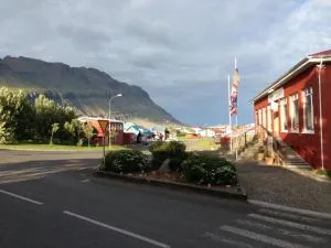 珀斯特酒店 - 霍芬