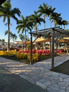 Acquaville Flat e Parque Aquatico