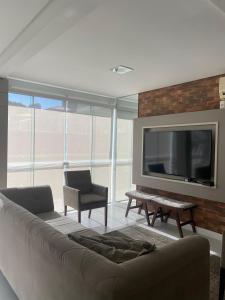 Apartamento em Canasvieiras-Florianópolis, Próximo a Praia