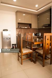 Amplio dpto de 2 dorm y balcón Como en Casa-Scz