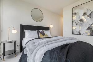 Lavish Condo Prestigious St Kilda Rd Boulevard
