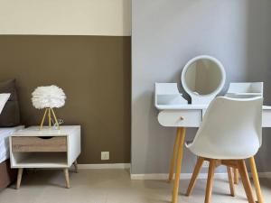 Arcoris Residence Mont Kiara by DeUrban