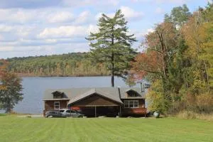 Summer Lake Resort - Port Jervis