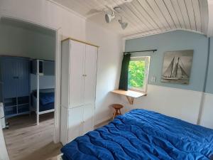 Relax Cozy Dirkshorn Stay