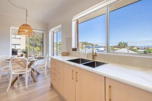 Sunrise Escape, 3 39 Soldiers Point Road