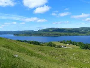Blarghour Farm Cottages Overlooking Loch Awe - Ardchonnell