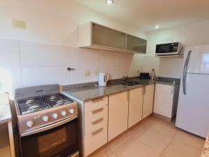 GRAN NIVEL EN El CENTRO DE NEUQUEN 1 DORMITORIO CON COCHERA OPCIONAL