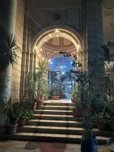 Nice stay with AC, Flat screen TVs, Wi-Fi large single bed or Bunk bed & balcony in the heart of Alexandria - Kafr el Dawdar