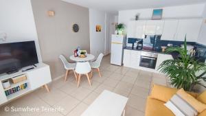 Primavera apartment by the beach Costa Adeje