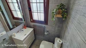 Primavera apartment by the beach Costa Adeje