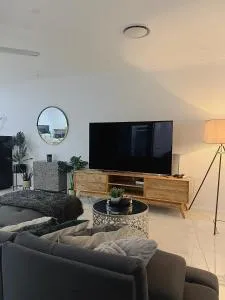 Spacious family home - Appin