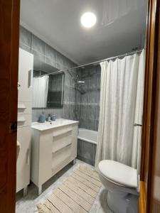 Apartment La Rosadela with sea view