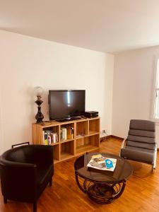 Appartement standing avec jardin, 4 personnes, stratégiquement situé
