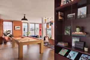 Stay KooooK Geneva City - Online Check In