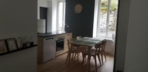 Appartements Residence Les Sources centre-ville F3 : photos des chambres