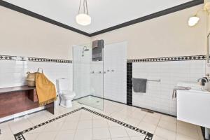 Beautiful Federation Residence for 16 Guests great for wedding functions