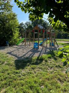Campings Camping Le Mas Sud Ardeche : photos des chambres