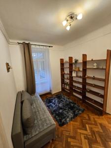 Pet Friendly 2BDR Apartment