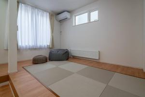 新屋 札幌中心薄野車程4分鐘 挑高設計客廳 和室空間 可停車2台 高速WiFi 豐平川河岸旁