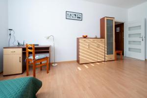 Uniwersytecka Standard Studio by BookingHost