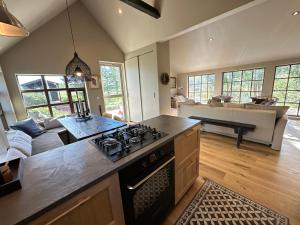 Cosy and modern Chalet in Grímsnes, south of Iceland - Birta Rentals