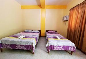 White Beach Hotel Puerto Galera powered by Cocotel