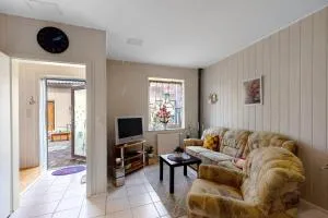 Wohnung Im Hinterhof - Erdeborn