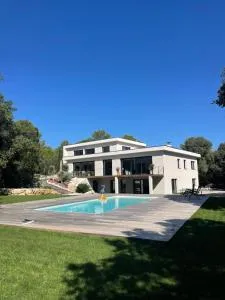 Chambres d hôtes Maison des Romarins - 蒙费列叙尔莱