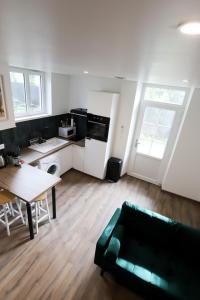 Appartements Maison au calme, proche gare & centre-ville : photos des chambres