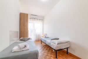 Two-Bedroom Deluxe Apartment