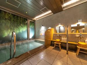 仙台 Super Hotel Sendaieki Higashiguchi Tennenonsen 4つ星 宿泊施設 スイート