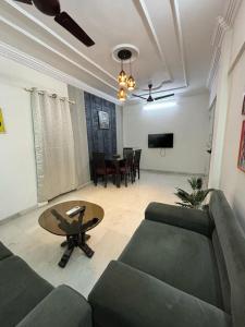 Ivy Aristo, Private 1 Bhk in heart of Lokhandwala, Andheri