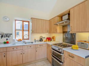 2 bed in Conwy 42573