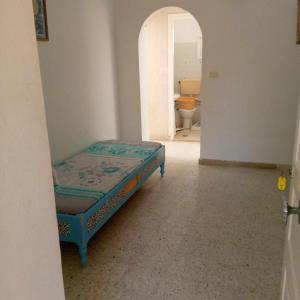 Pied dans leau avec balcon