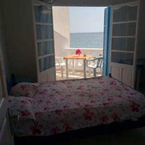 Pied dans l'eau avec balcon