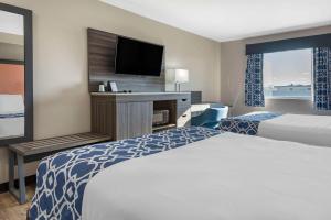 Room with Two Double Beds - Non-Smoking room in The Waves Hotel Ascend Hotel Collection