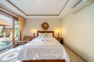 4BR Villa Ayaka Private Oasis Near Seseh Beach