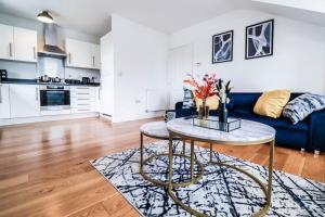 Luxury 2 Bed City Centre with Parking-Long Stay Offer