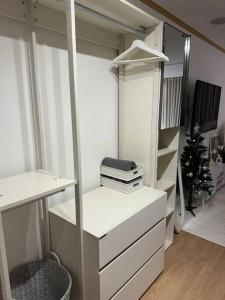 NEW 홍대역 30sec #massage chair #netflix #purifier q