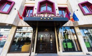 Daily Plaza Hotel