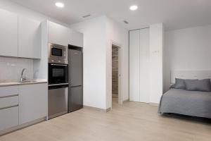 Apartamentos Sealmar Moliere