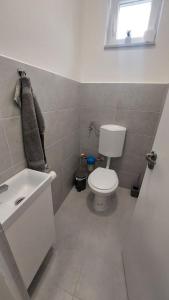Tiszaháló Apartman Ház