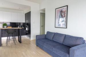 18th Floor Helsinki High Point 1 BDR Apartment with City View - Free Garage Parking