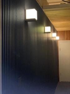 OZ HOUSE and CAFE