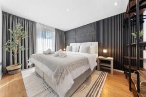 Exclusive 2BR Apartment, Superking Bed, Near Central London