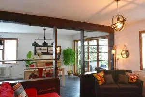 Le Logis de Lilie à Thônes - 托讷